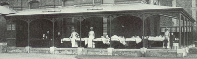 Balcony of Briscoe Ward at the Radcliffe Infirmary 1910